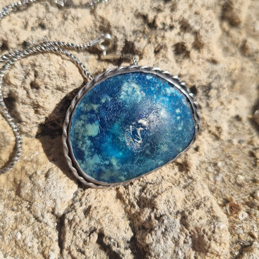 Roman Glass Oval Necklace